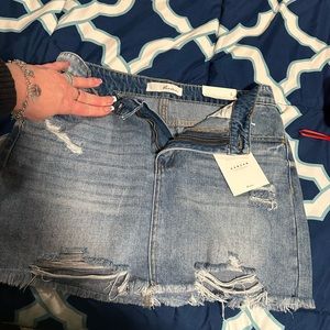 Kancan skirt size large brand new with tags $30